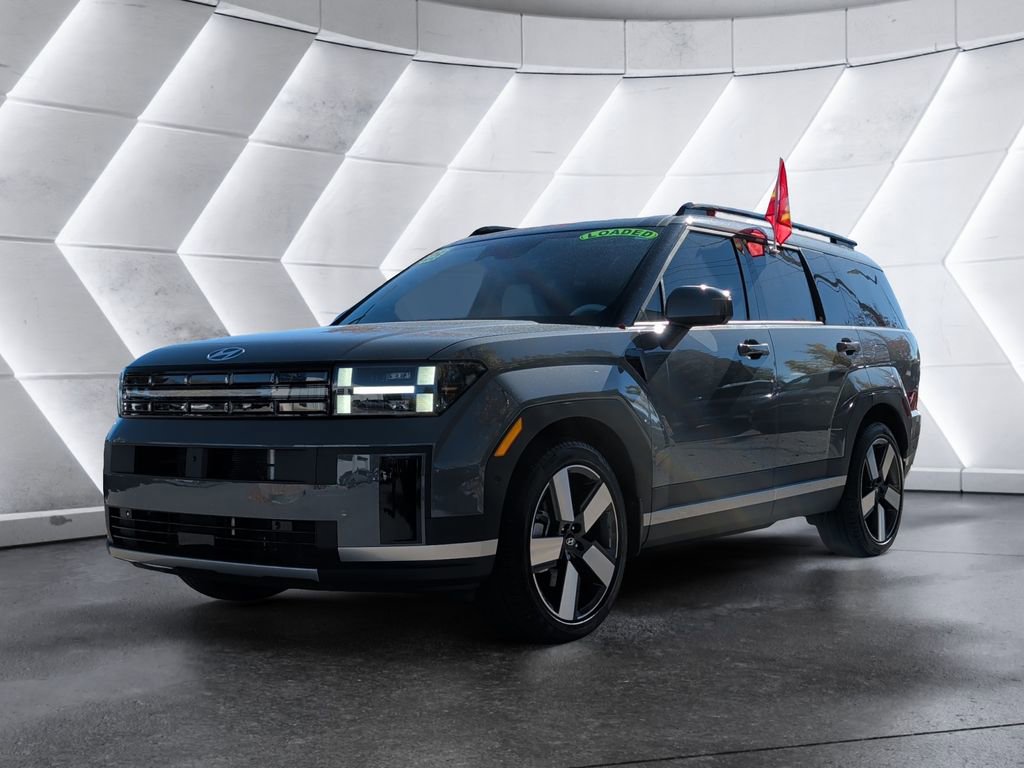 Used 2025 Hyundai Santa Fe Limited image 3