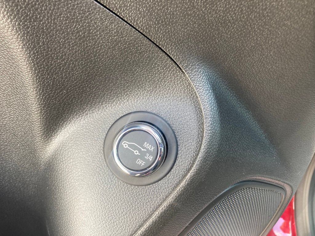 Certified 2023 Buick Encore GX Select w/ Sport Touring Package FWD image 21
