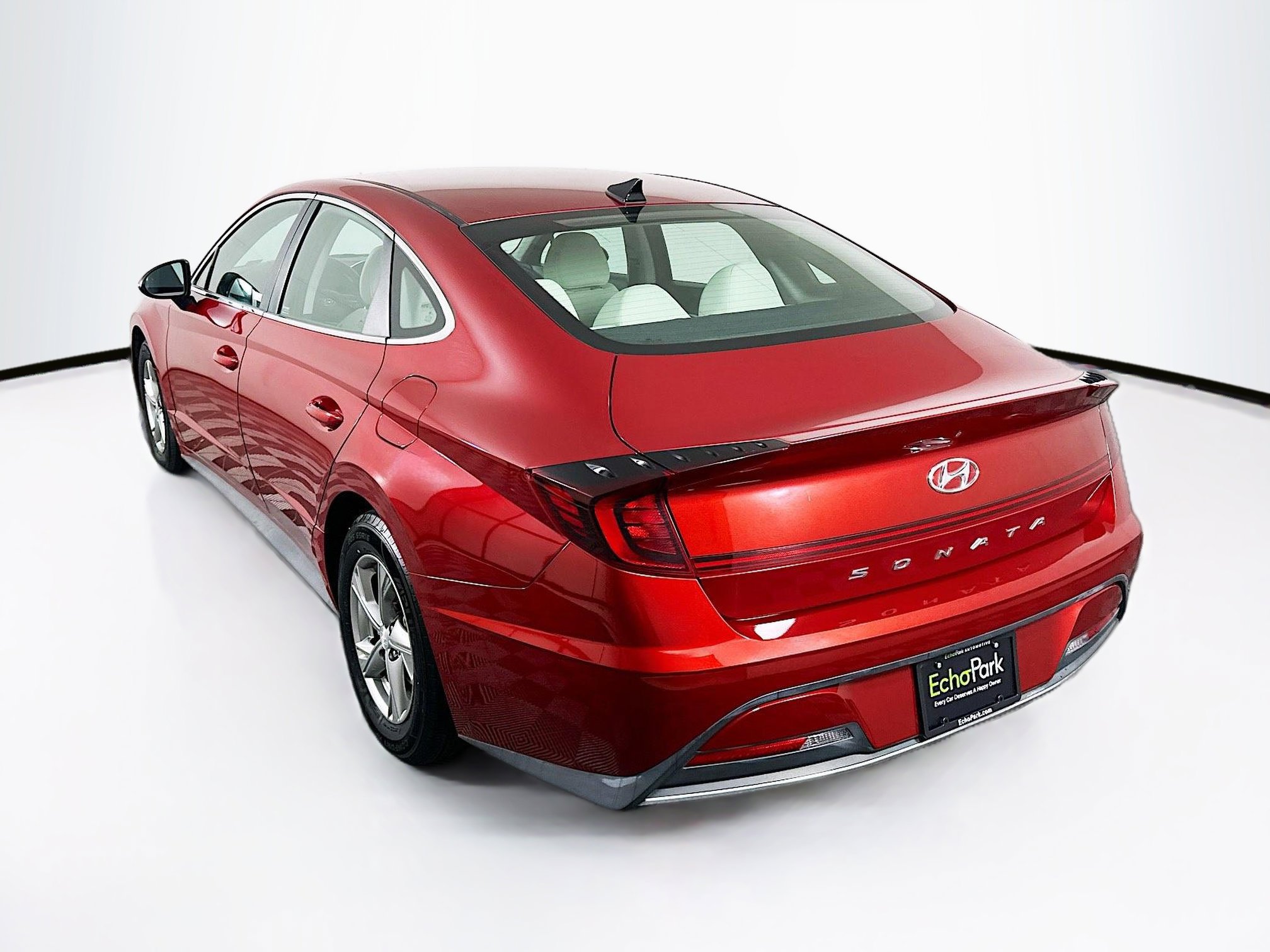 Used 2023 Hyundai Sonata SE FWD image 5