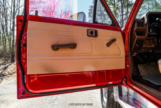 Used 1986 Toyota Pickup 4x4 Regular Cab Turbo image 31