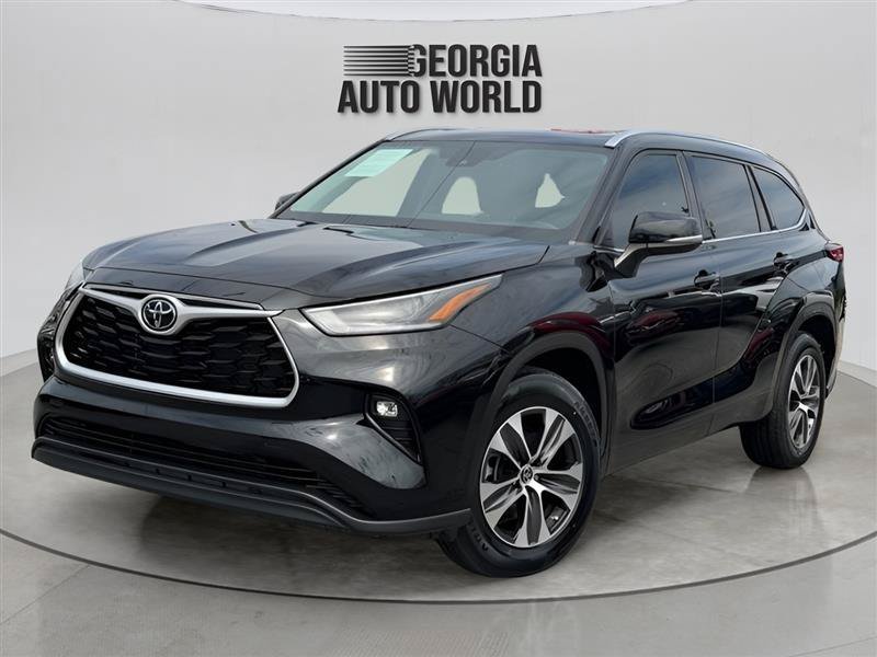 Used 2021 Toyota Highlander XLE FWD image 5