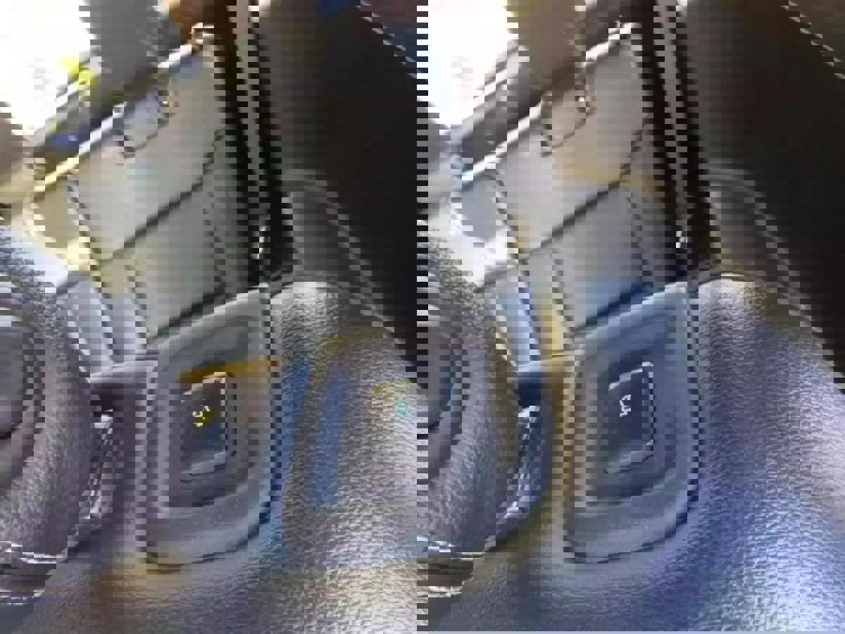 Used 2020 Ford Explorer Limited image 26