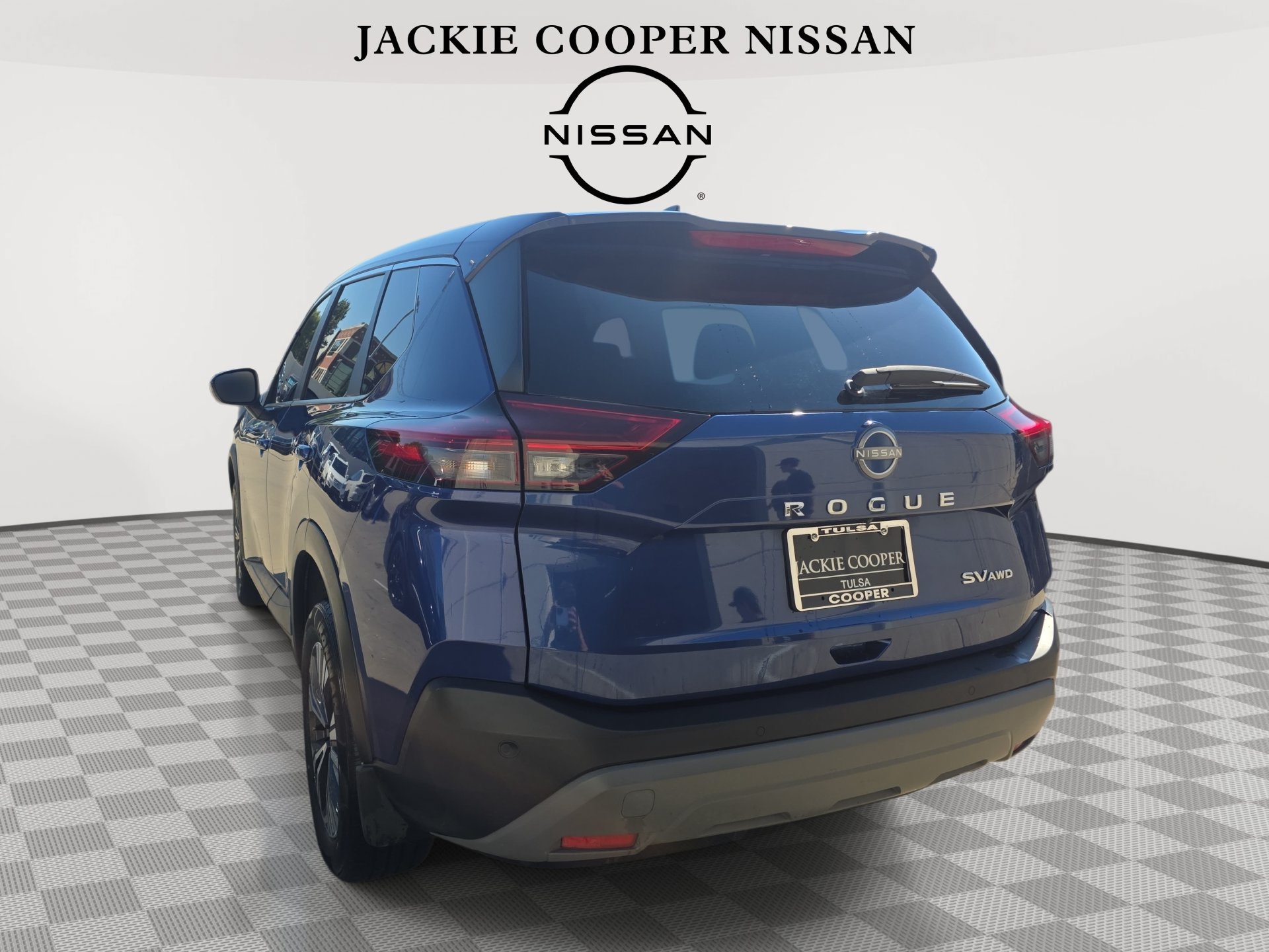 Used 2023 Nissan Rogue SV AWD/4WD image 7