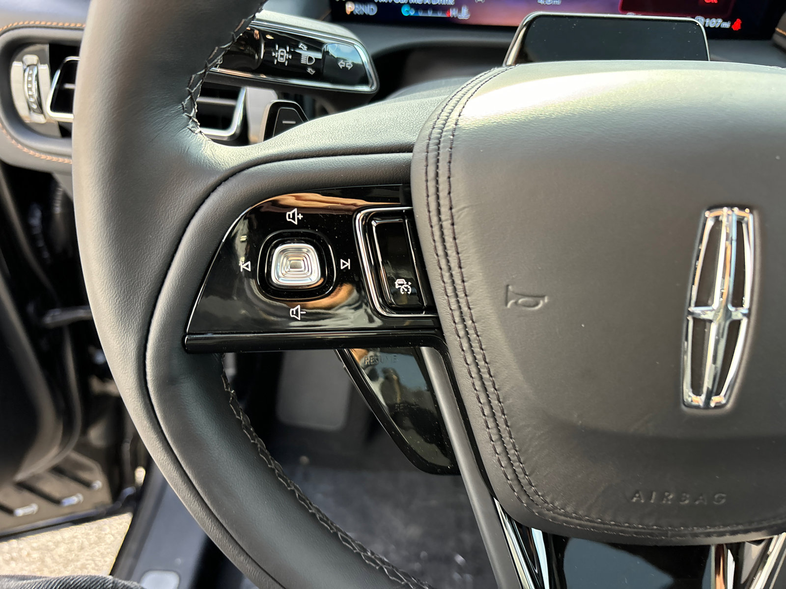 New 2025 Lincoln Aviator Black Label image 19