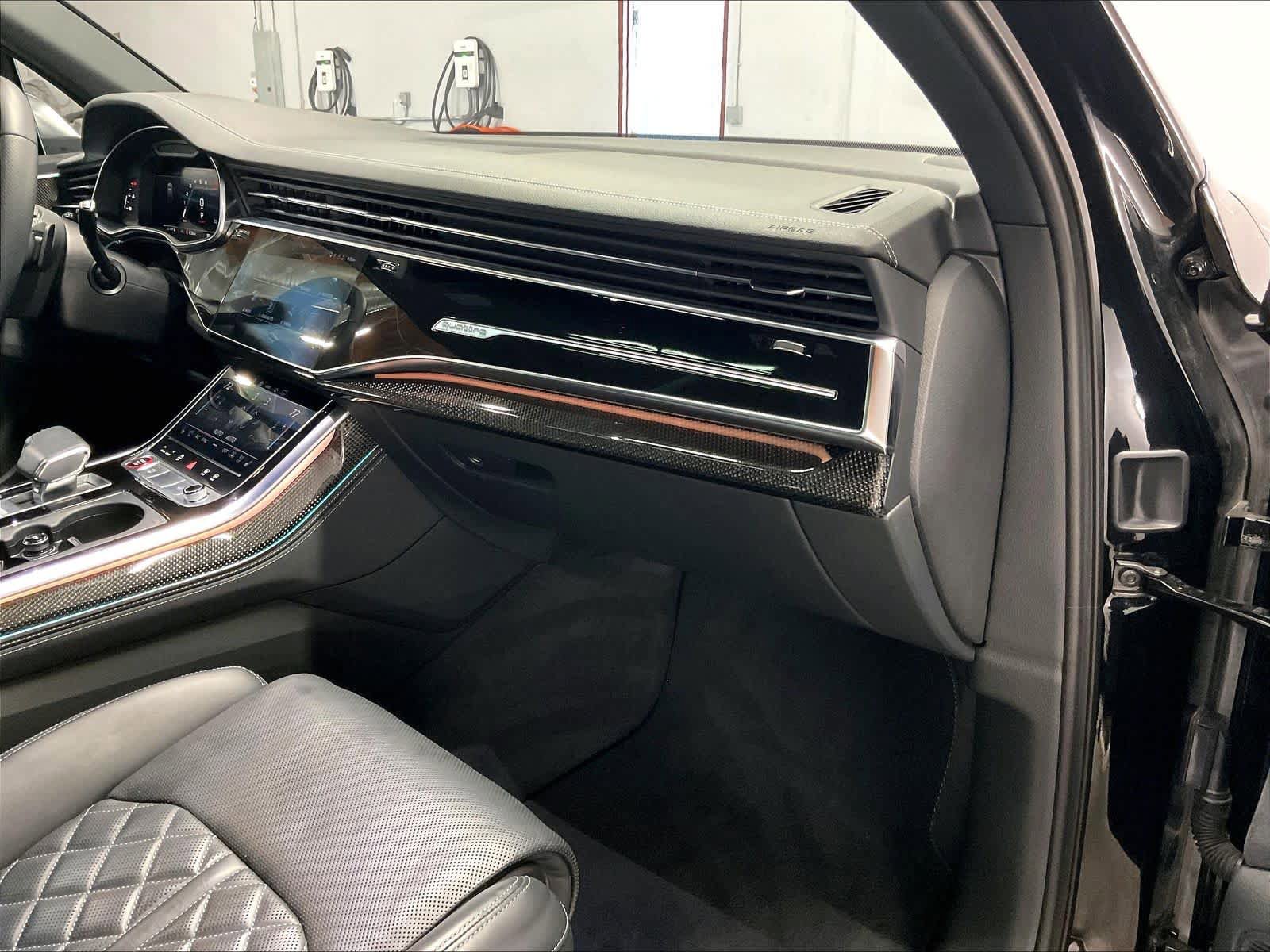 Used 2023 Audi SQ7 Premium Plus w/ Executive Package AWD/4WD image 16