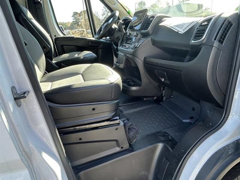 New 2026 RAM ProMaster 2500 w/ Quick Order Package 22G SLT FWD image 18