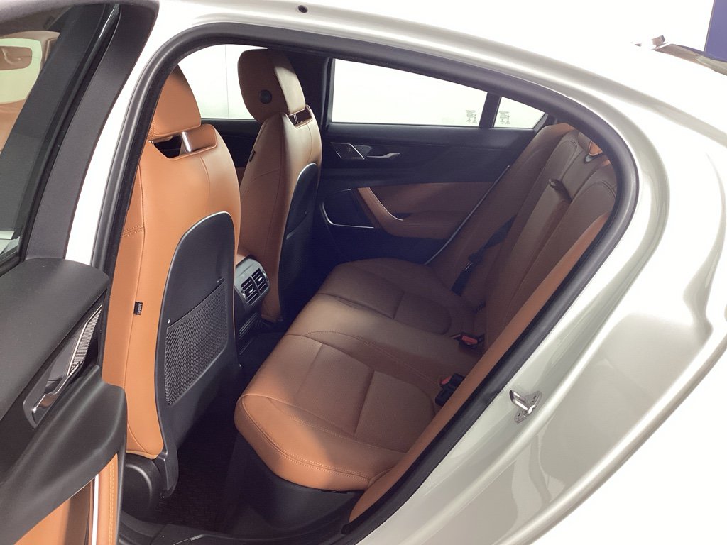 Used 2020 Jaguar XE R-Dynamic S image 14