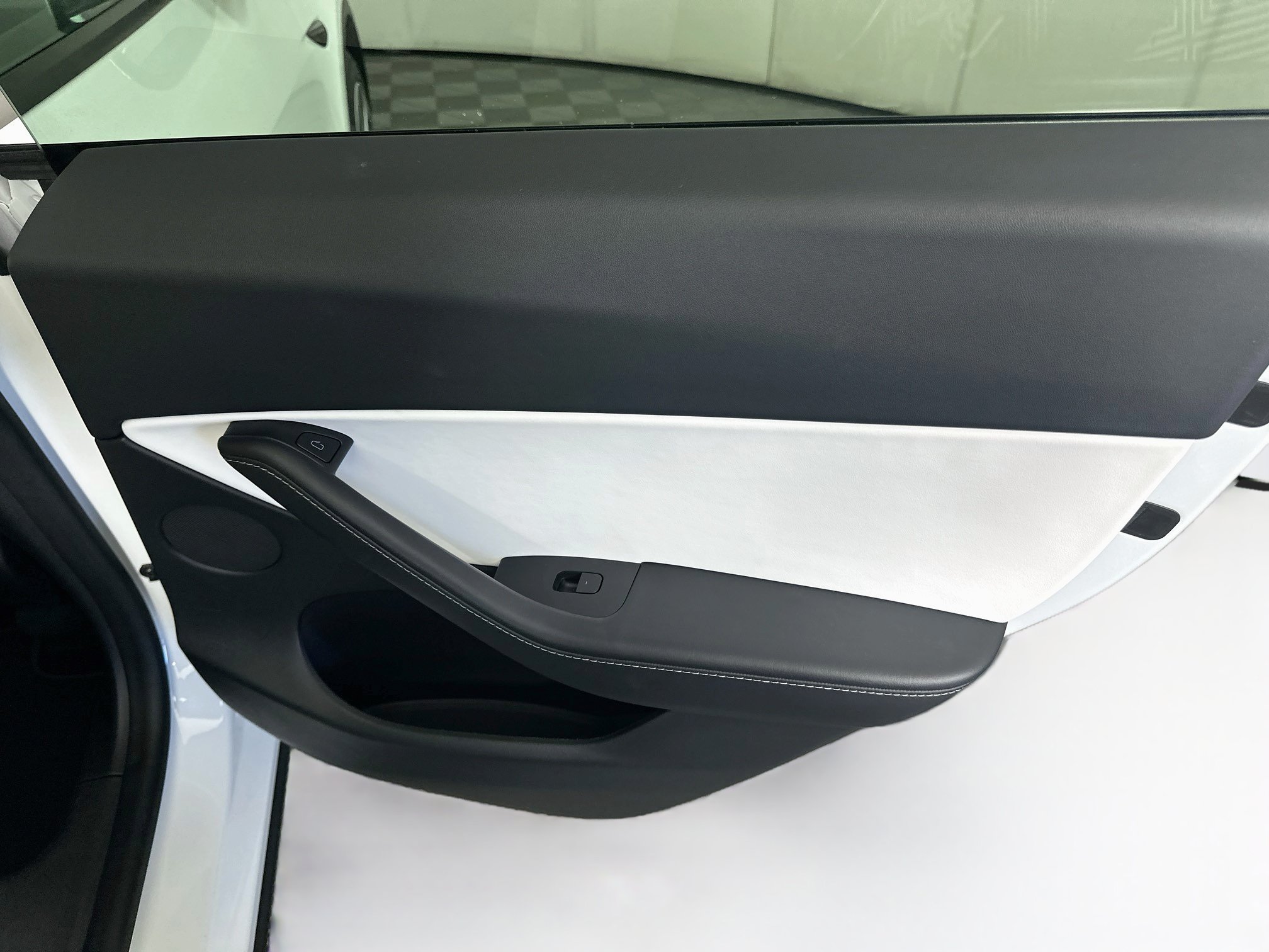 Used 2021 Tesla Model Y Long Range AWD/4WD image 30