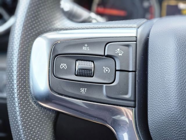 Used 2025 Chevrolet Blazer LT AWD/4WD image 17