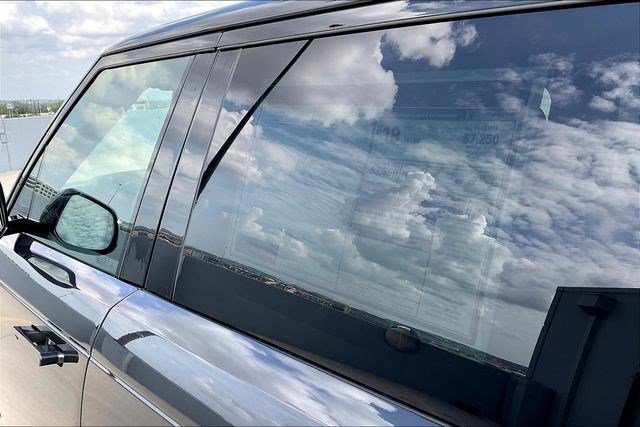 New 2025 Land Rover Range Rover Sport Dynamic SE image 16