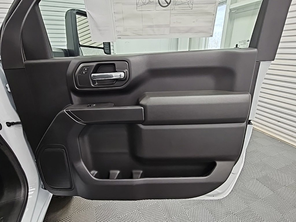 New 2025 GMC Sierra 3500 Pro image 30