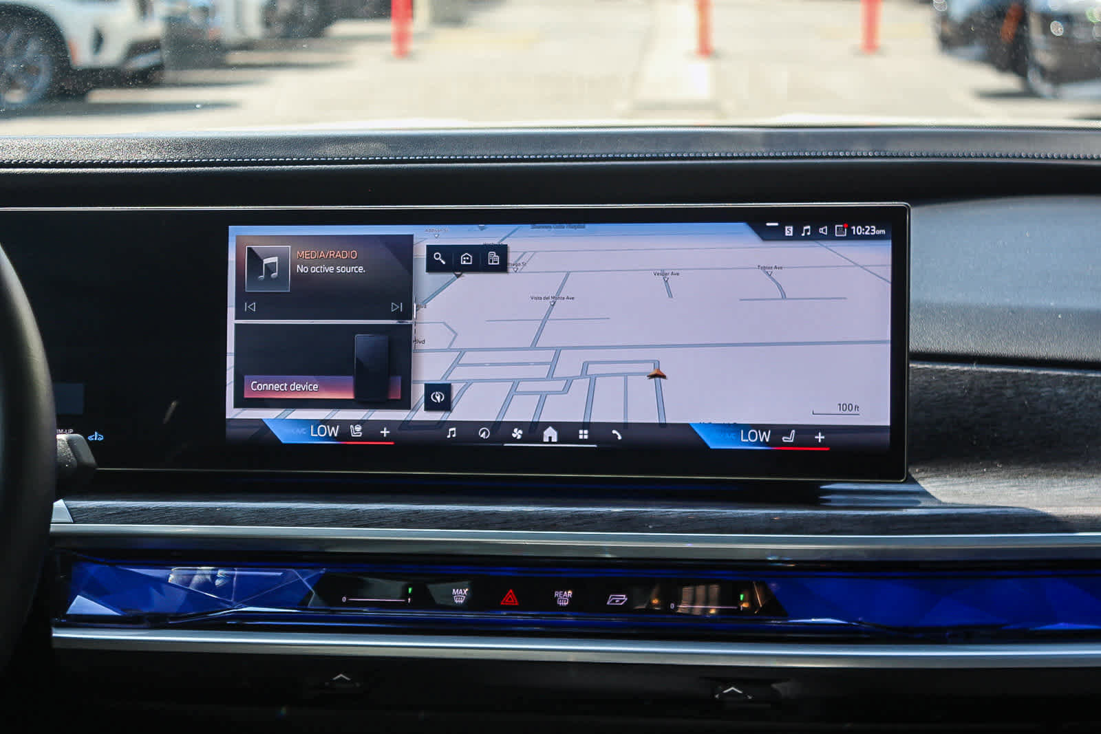 Certified 2023 BMW 740i image 14