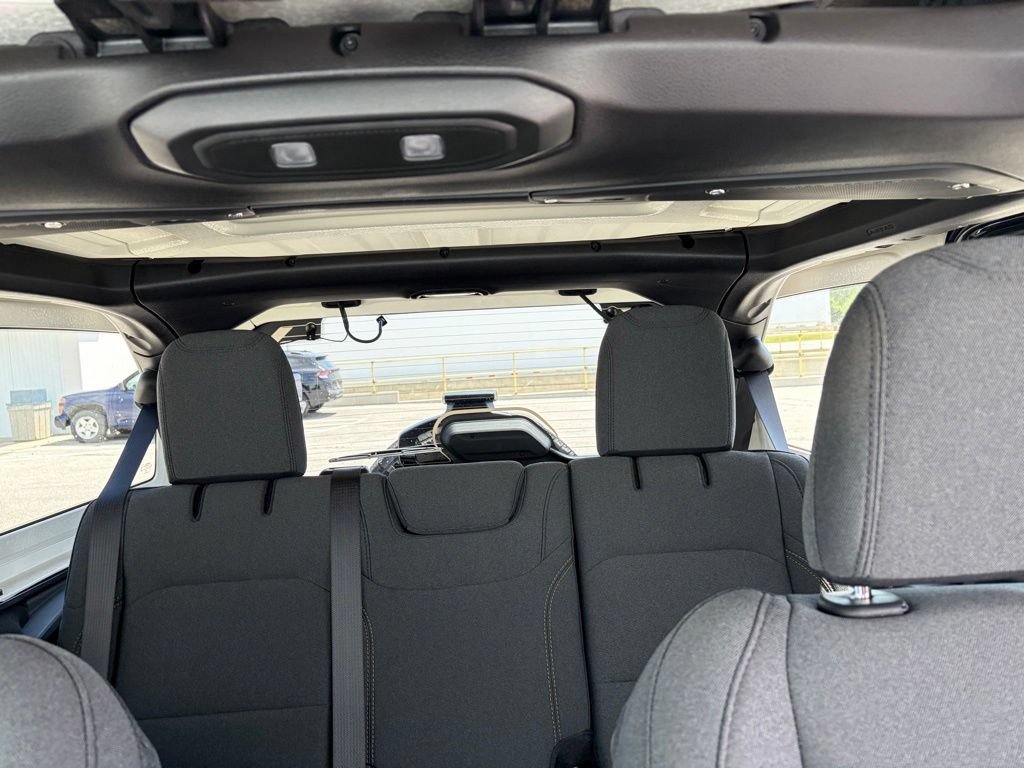 New 2026 Jeep Wrangler Unlimited Sport AWD/4WD image 36