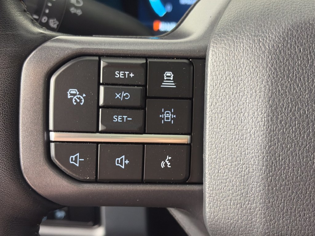 Certified 2024 Ford F350 Lariat w/ Lariat Ultimate Package AWD/4WD image 17