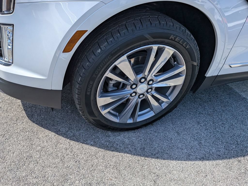 Certified 2024 Cadillac XT5 Premium Luxury FWD image 7