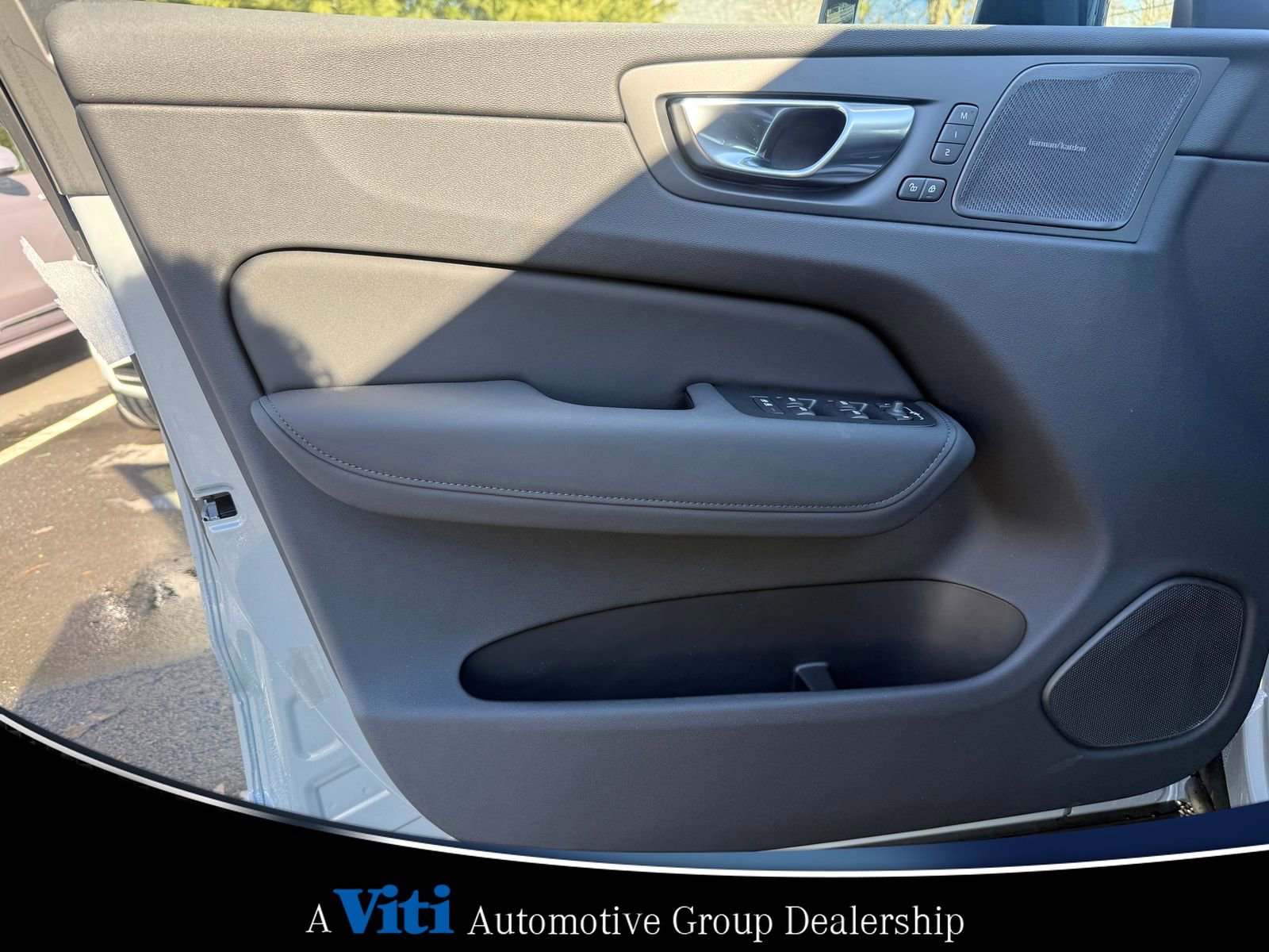Used 2026 Volvo XC60 B5 Ultra w/ Protection Package Premier AWD/4WD image 11