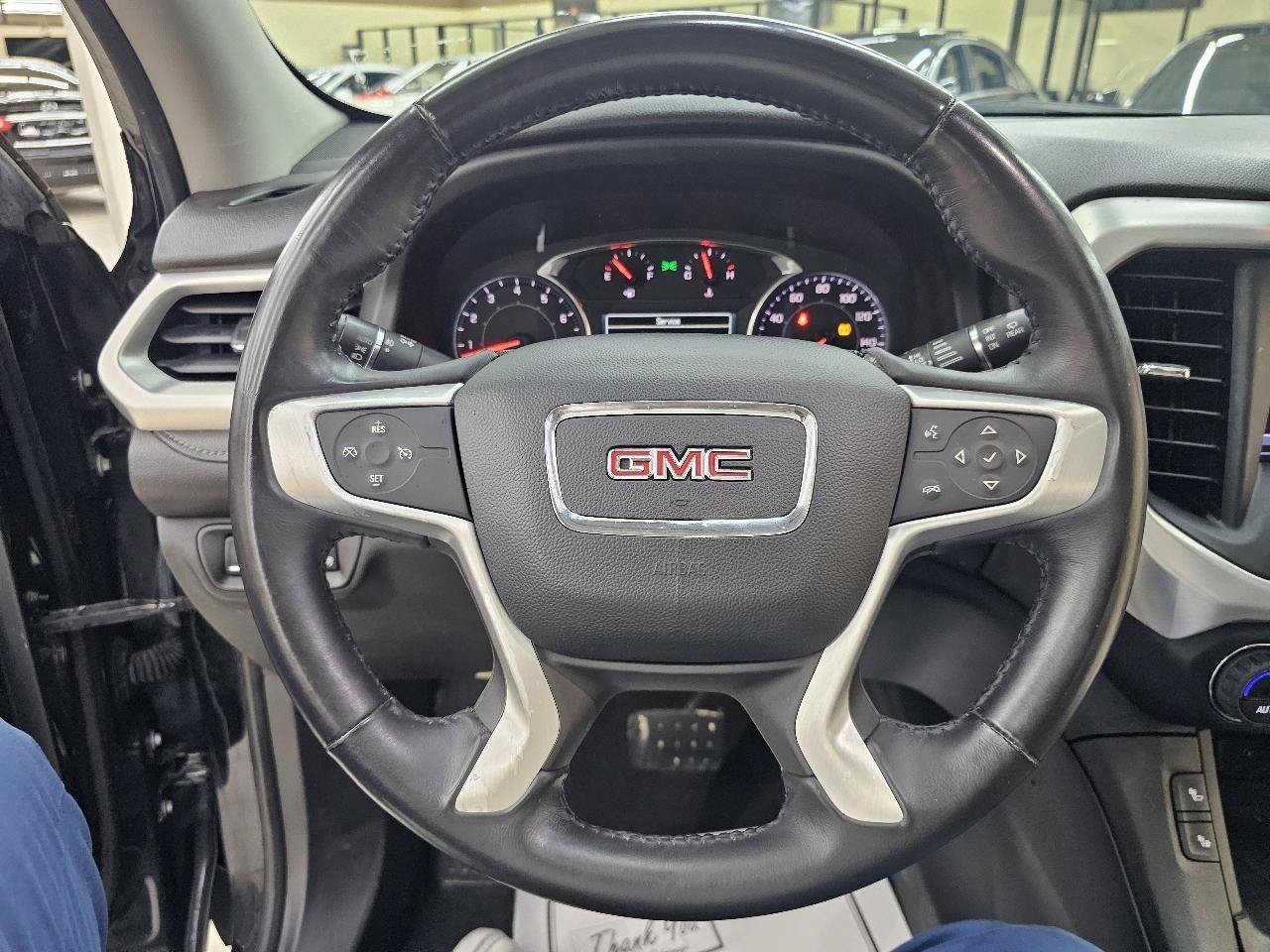 Used 2017 GMC Acadia SLT FWD image 31