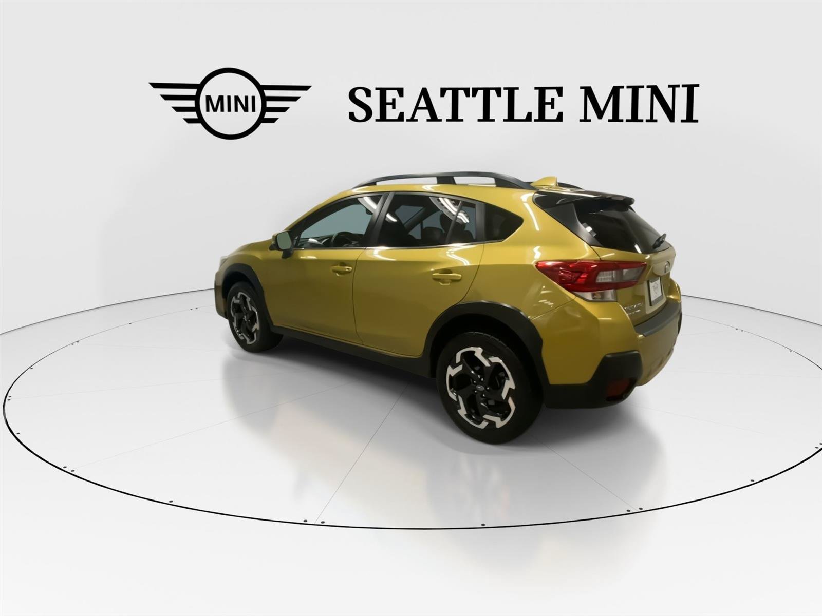 Used 2023 Subaru Crosstrek 2.5i Limited AWD/4WD image 8