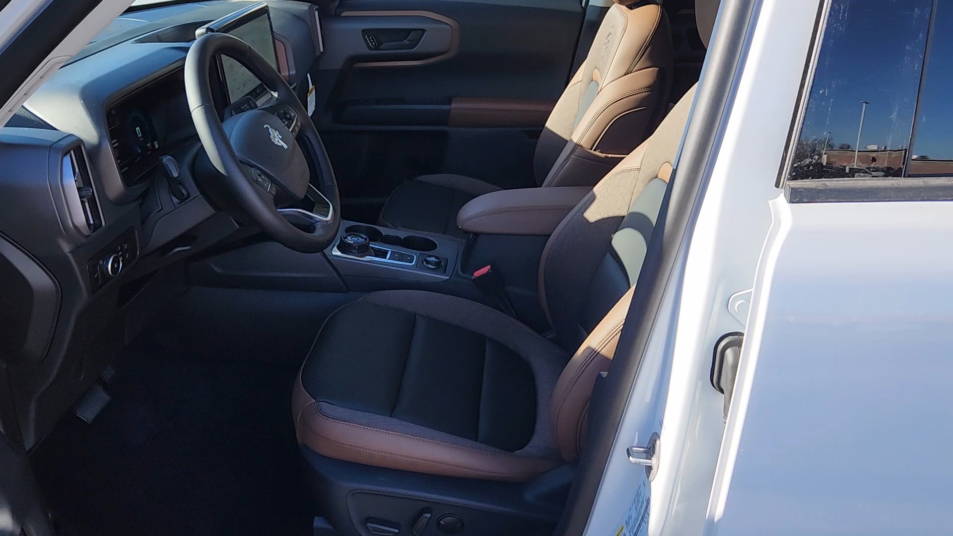 New 2025 Ford Bronco Sport Outer Banks w/ Outer Banks Tech Package+ image 17