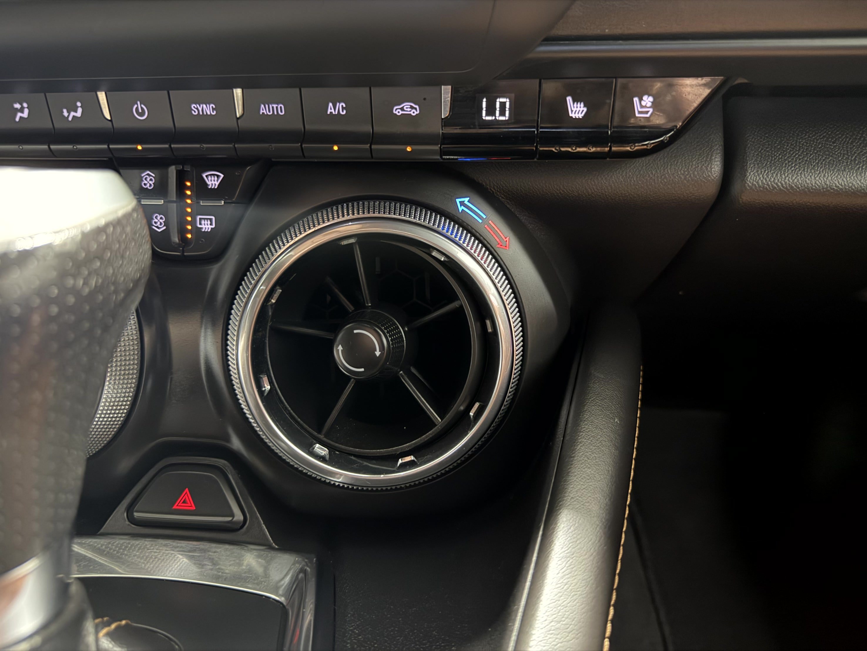 Used 2019 Chevrolet Camaro LT RWD image 19