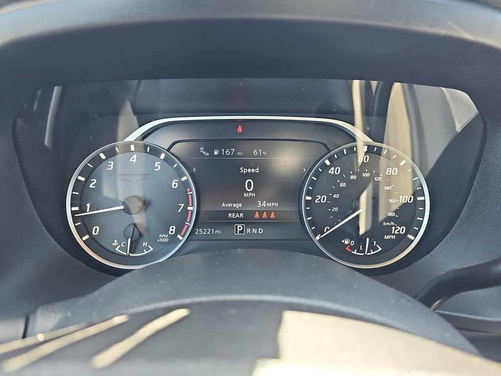 Used 2024 Nissan Titan SV w/ SV Convenience Package image 22