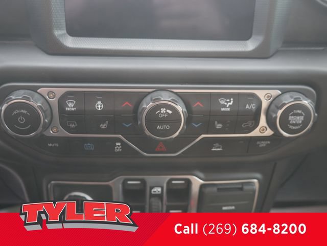 Used 2023 Jeep Wrangler Unlimited Sahara w/ Cold Weather Group AWD/4WD image 29