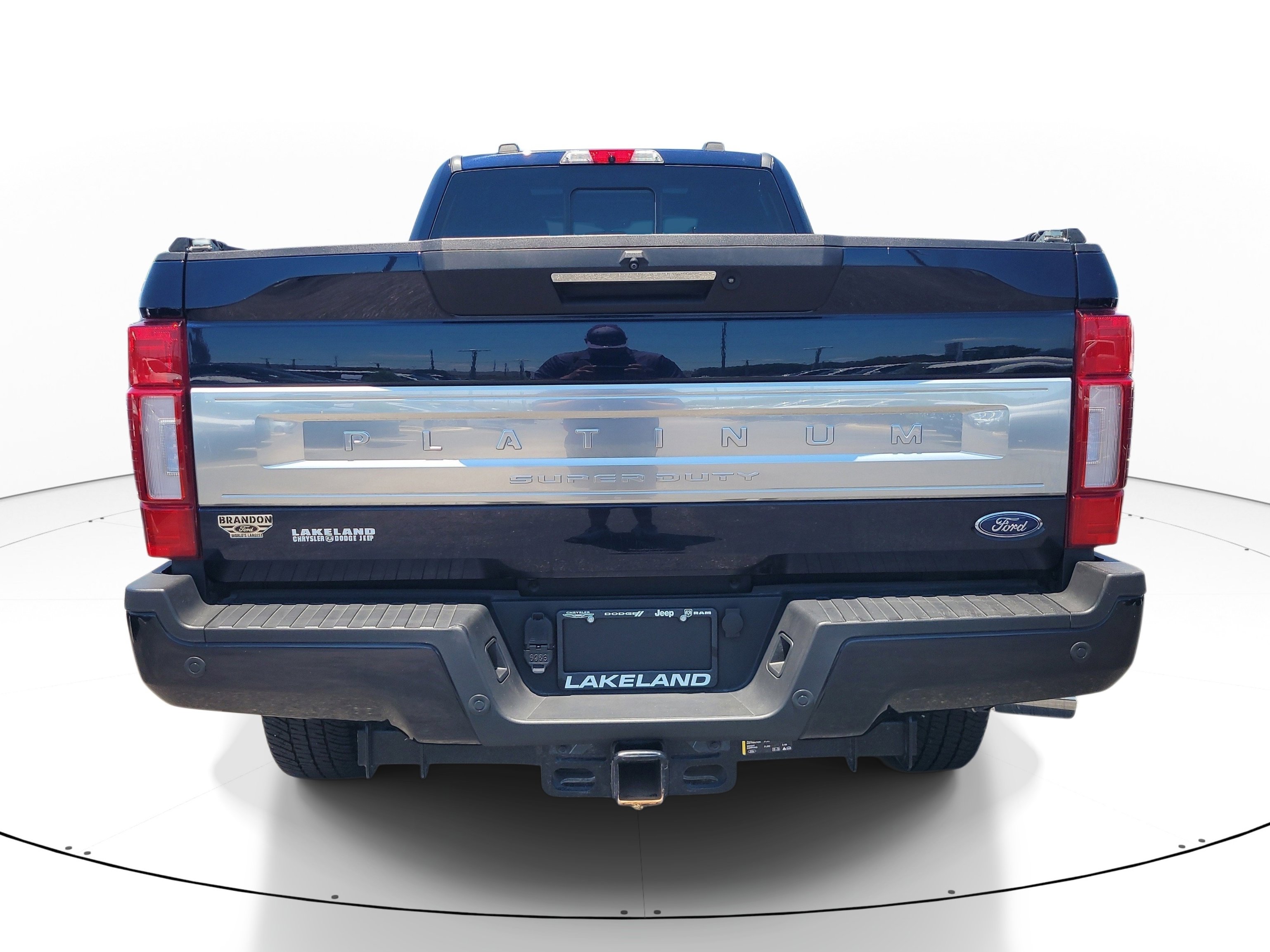 Used 2022 Ford F350 Platinum AWD/4WD image 5
