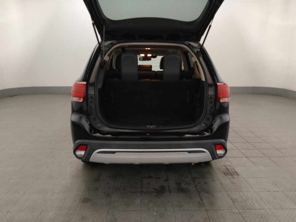 Used 2019 Mitsubishi Outlander GT AWD/4WD image 29