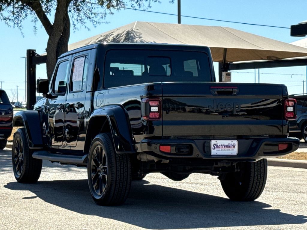 Used 2022 Jeep Gladiator Overland AWD/4WD image 9