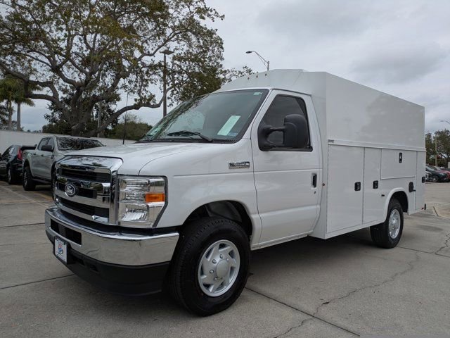 New 2026 Ford E-350 and Econoline 350 Super Duty w/ Power Equipment Group image 2