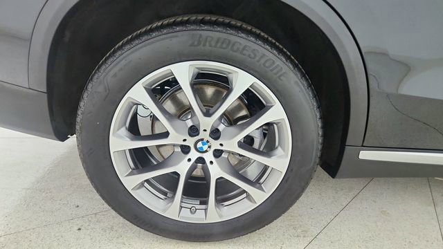 Used 2026 BMW X5 xDrive40i image 62