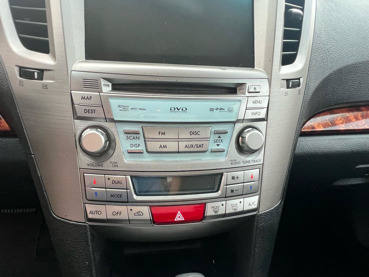 Used 2012 Subaru Outback 2.5i Limited AWD/4WD image 14