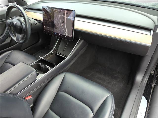Used 2018 Tesla Model 3 Long Range image 22