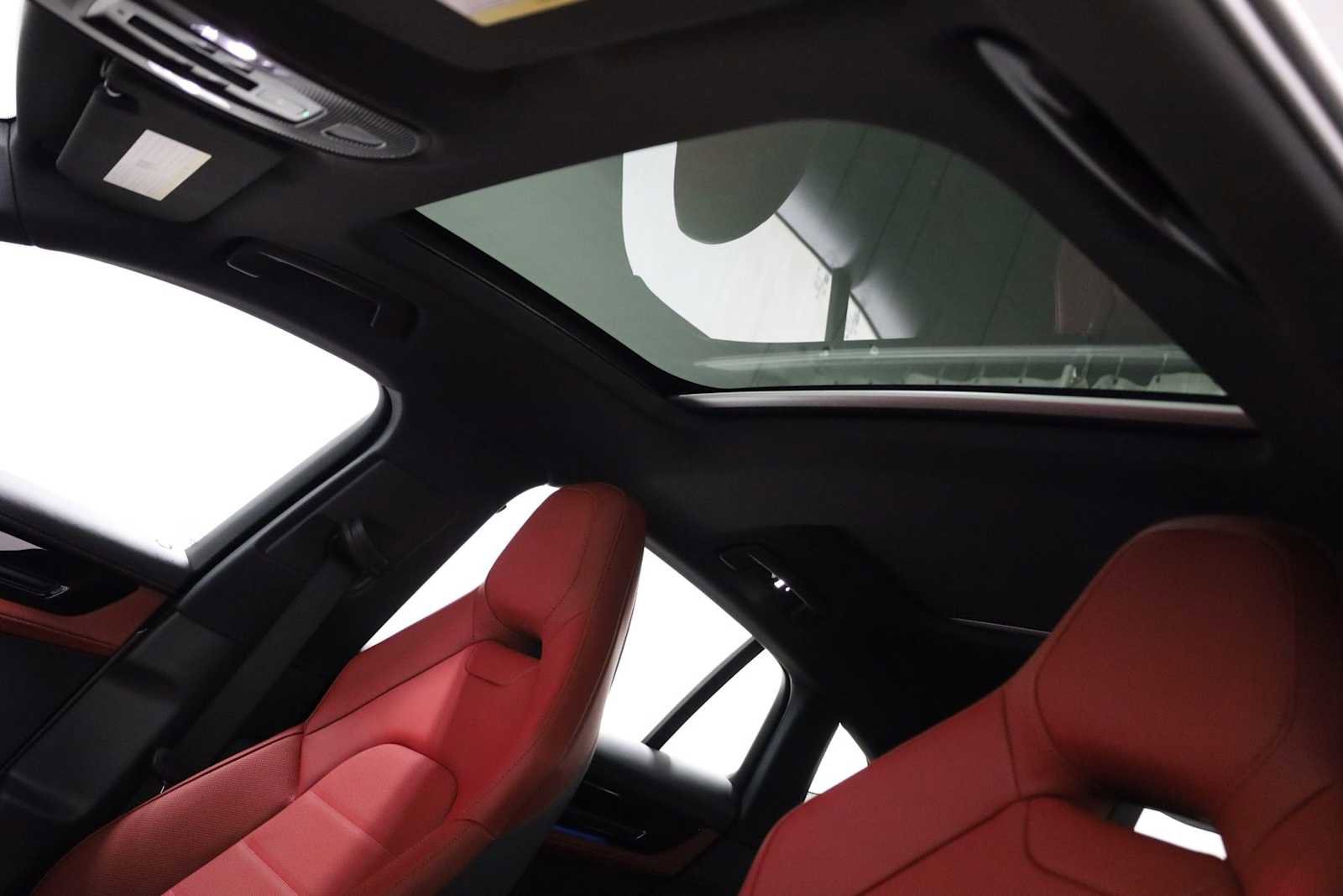 New 2026 Porsche Panamera 4 image 19