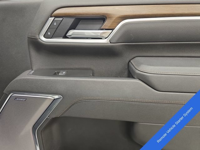 Used 2025 Chevrolet Silverado 3500 High Country w/ Technology Package AWD/4WD image 12