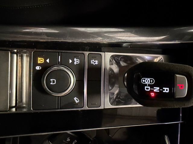 Used 2020 Land Rover Range Rover Sport HST AWD/4WD image 23