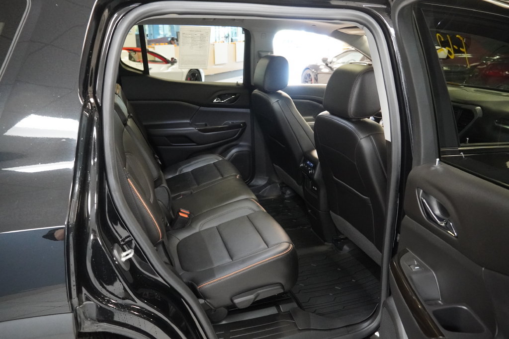 Used 2021 GMC Acadia AT4 w/ LPO, Floor Liner Package AWD/4WD image 24