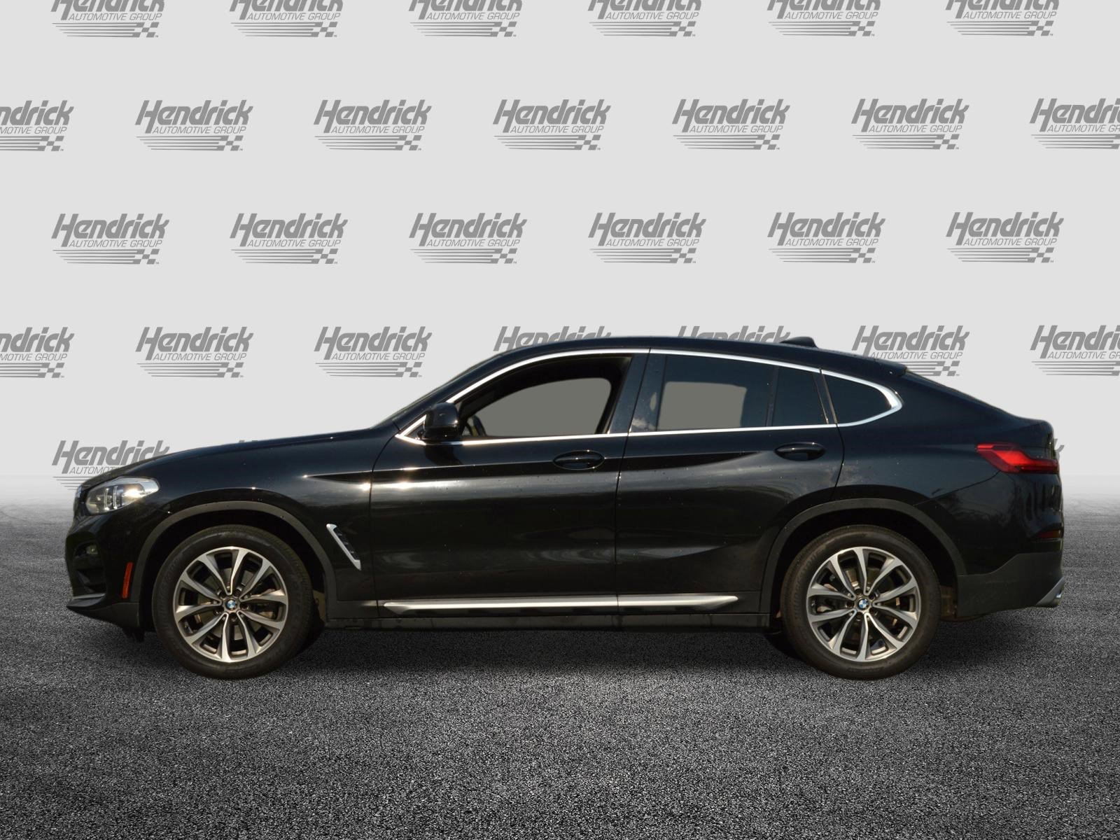 Used 2019 BMW X4 xDrive30i w/ Driving Assistance Package image 8