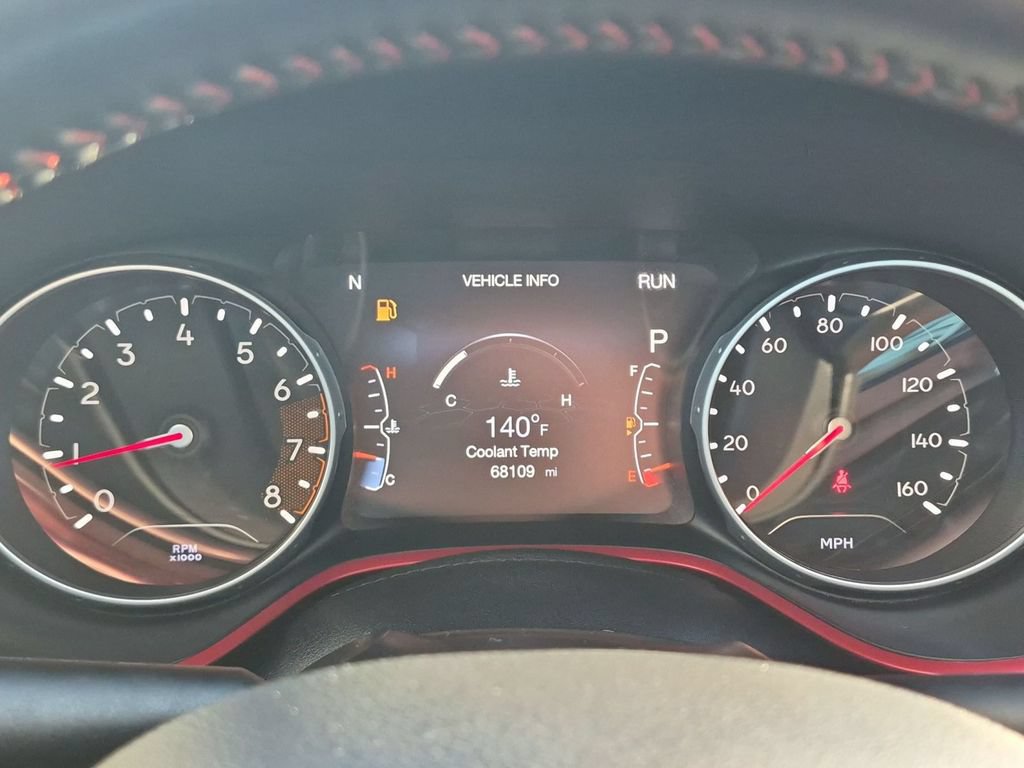 Used 2018 Jeep Compass Trailhawk w/ Cold Weather Group AWD/4WD image 20