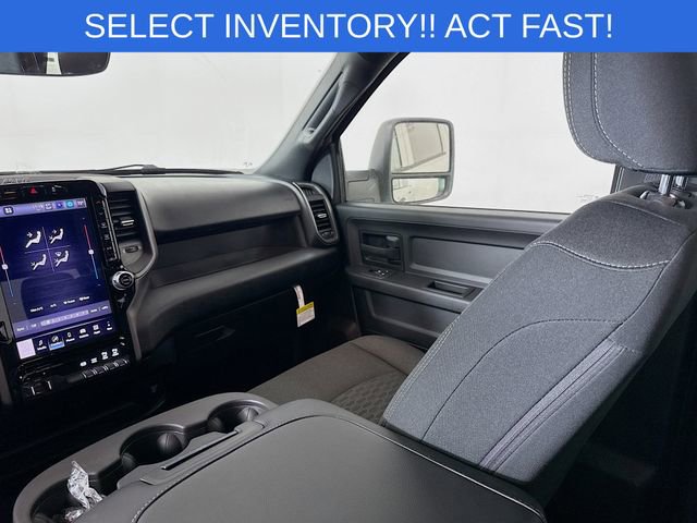 New 2026 RAM 3500 Tradesman AWD/4WD image 22