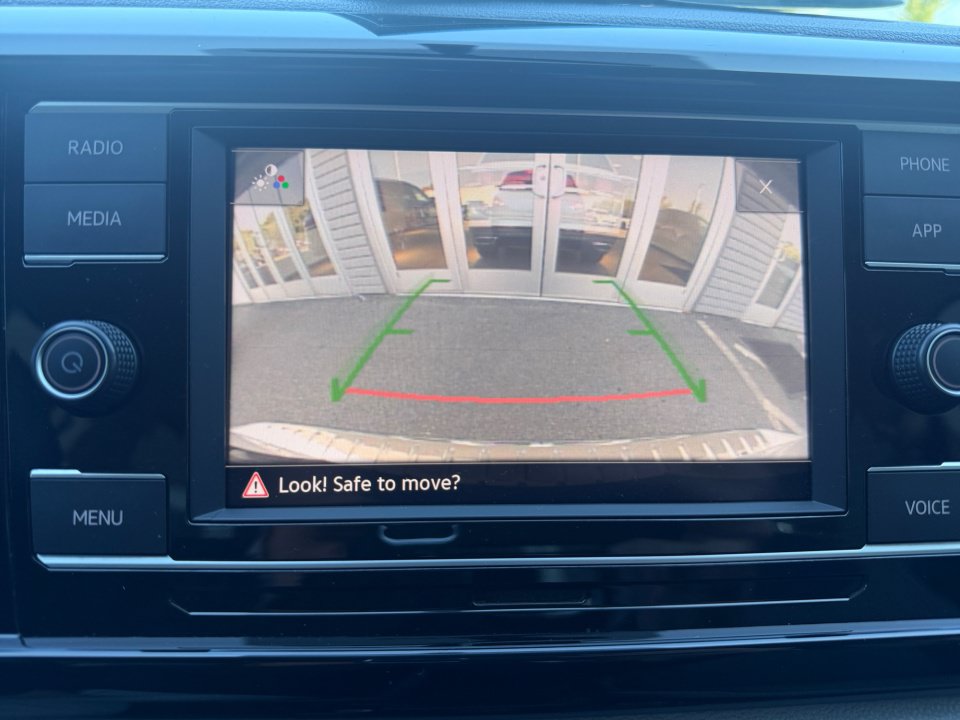 Used 2022 Volkswagen Taos S FWD image 19