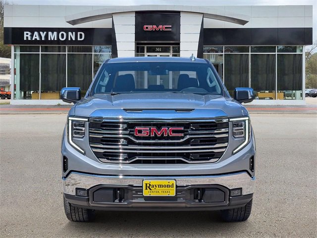 New 2026 GMC Sierra 1500 SLT image 2