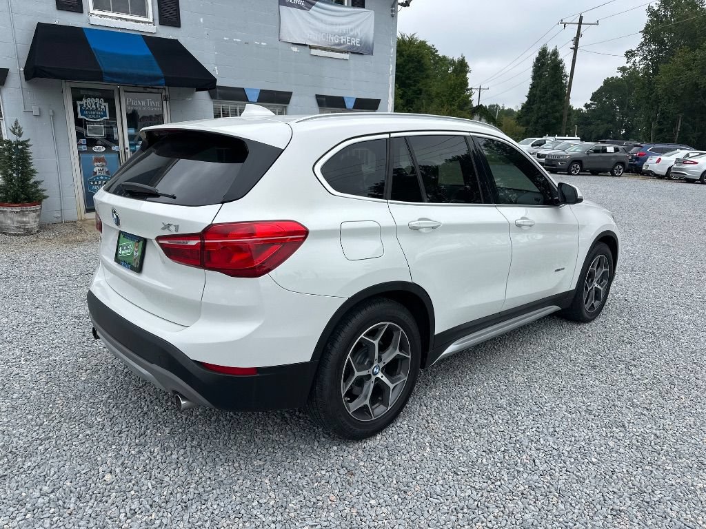 Used 2018 BMW X1 xDrive28i AWD/4WD image 6