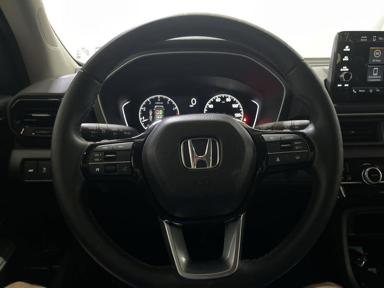 Used 2025 Honda Pilot EX-L image 14