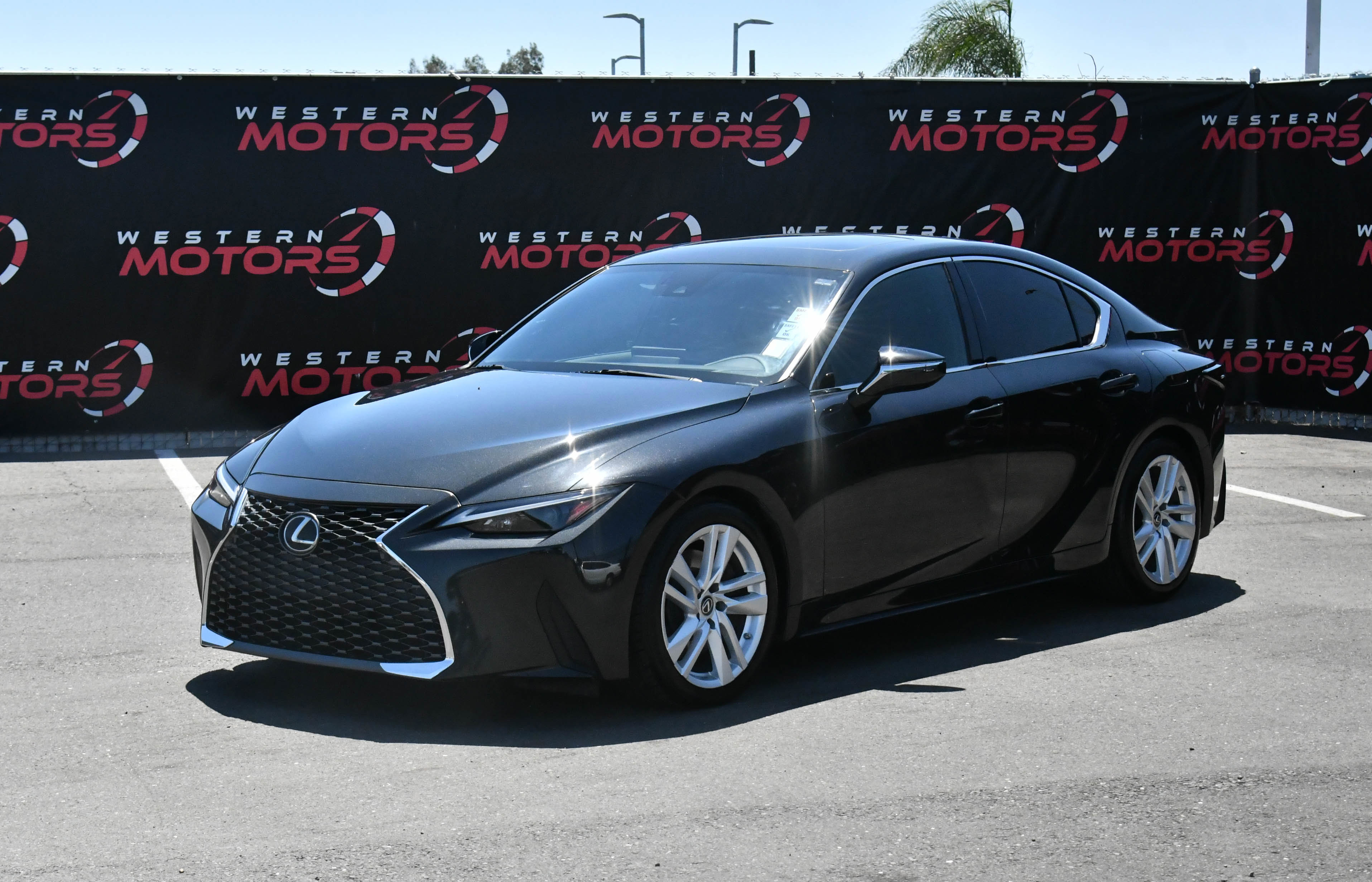 Used 2021 Lexus IS 300 w/ Comfort Package RWD image 3