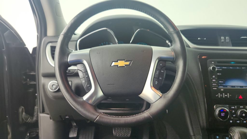 Used 2017 Chevrolet Traverse Premier FWD image 42