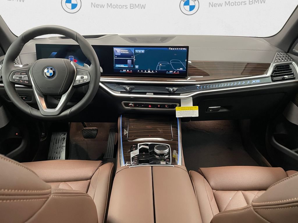 New 2026 BMW X5 xDrive50e AWD/4WD image 8