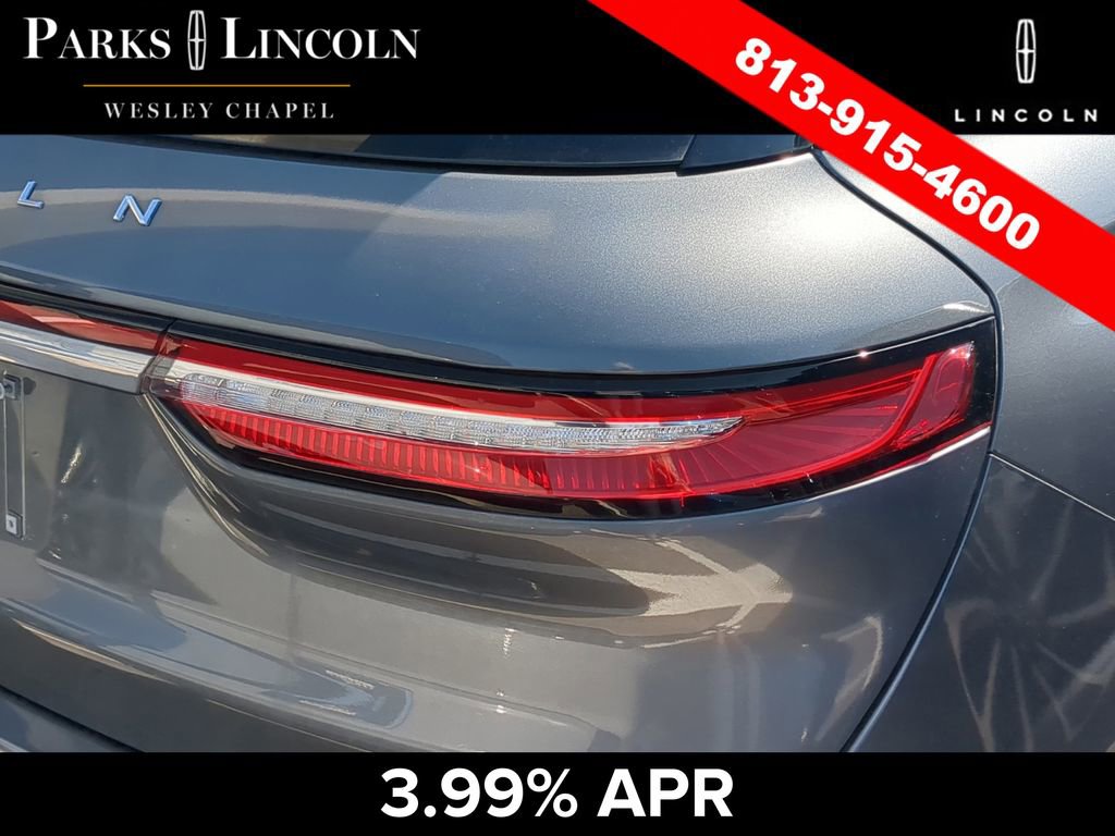 Used 2022 Lincoln Corsair Reserve w/ Equipment Group 201A FWD image 9