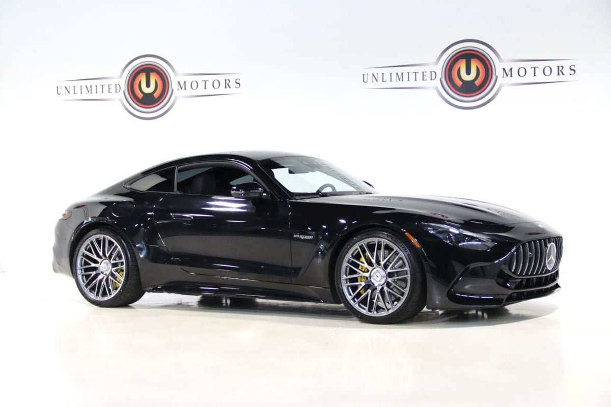 Used 2025 Mercedes-Benz AMG GT 63 image 91