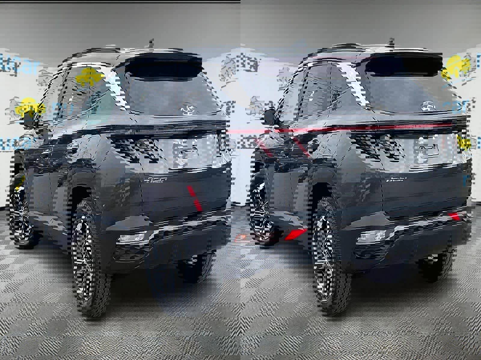 Certified 2023 Hyundai Tucson SEL w/ Convenience Package AWD/4WD image 4